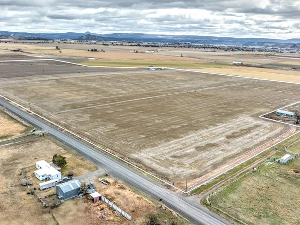 4200 NW Grimes Rd, Prineville, OR 97754