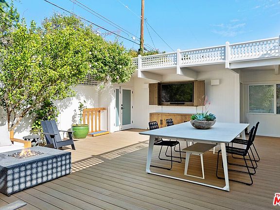 2nd image of 27070 Malibu Cove Colony Dr
