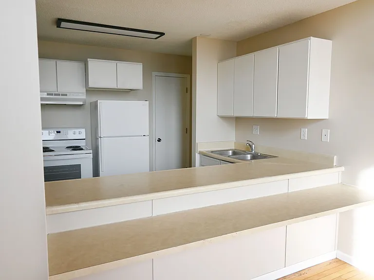 Rosewater Apartments — Photo 47