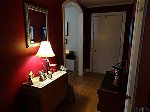 4th image of 43 E North St