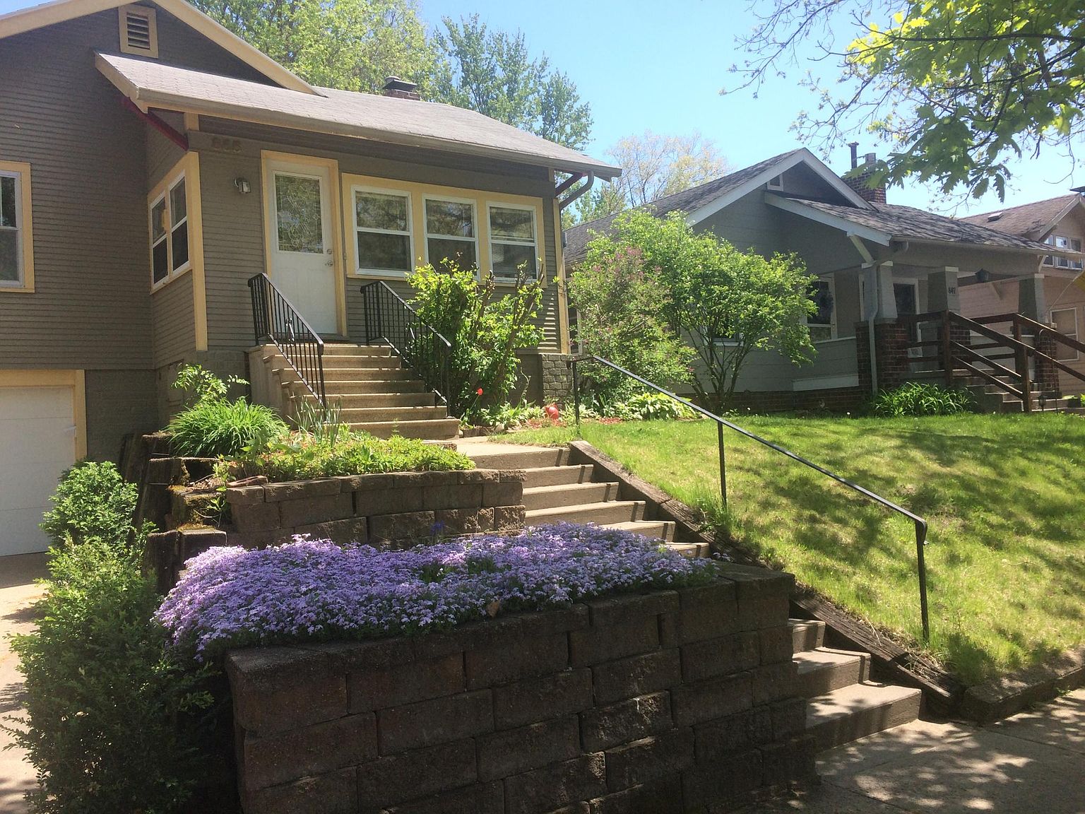 855 41st St, Des Moines, IA 50312 Zillow