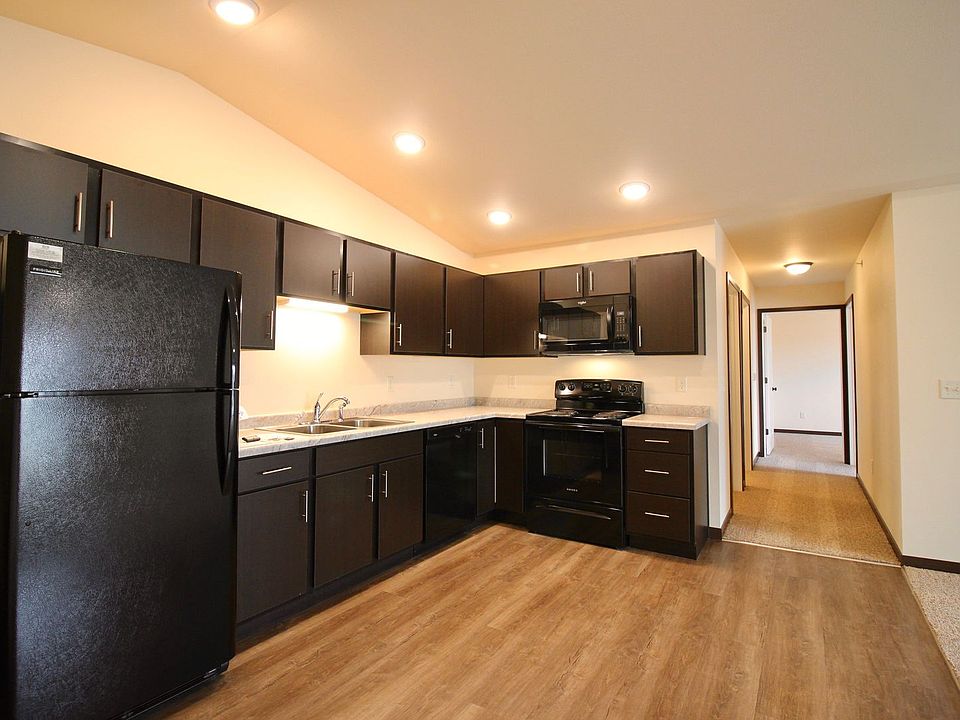 1st image of 1906 N Hume Ave #1904-31