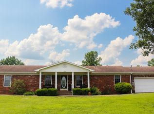1134 Whit Ln, Madisonville, KY 42431