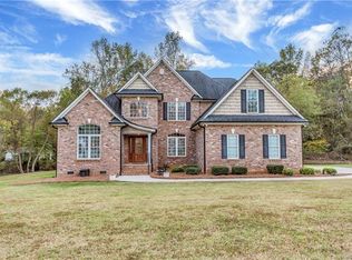 241 Woodbriar Trl, Gastonia, NC 28056
