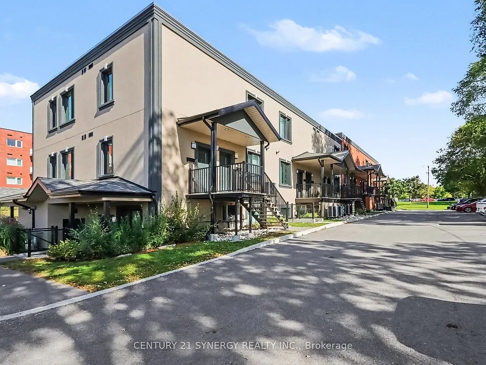 40 McGill St S #3C
