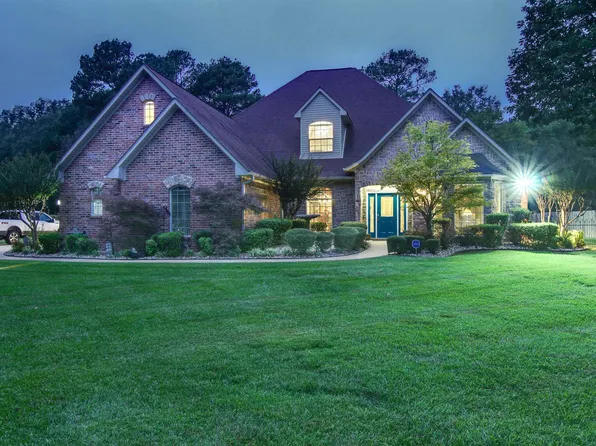 6813 Oakleaf Ln, Texarkana, AR 71854