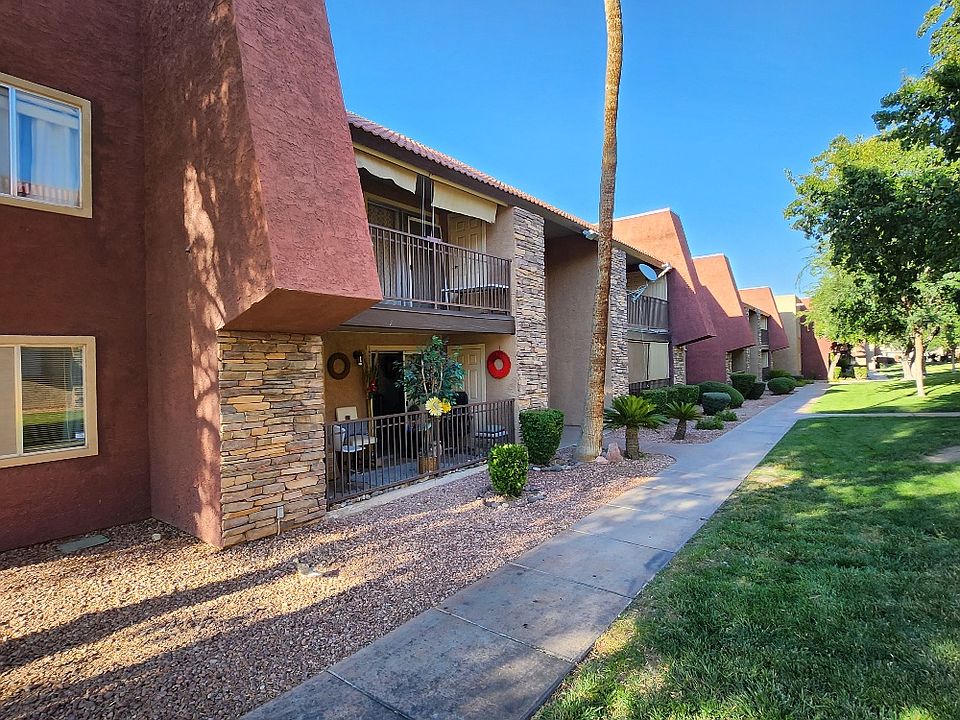 1st image of 5081 River Glen Dr Unit 104