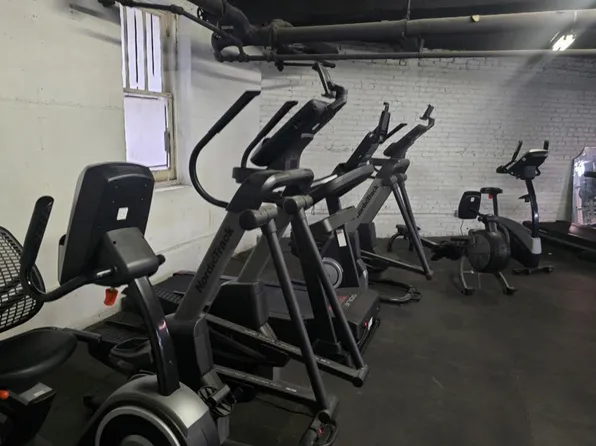 2190 Boston Road image 15 of 15