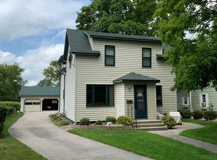 105 Park Pl, Fosston, MN 56542