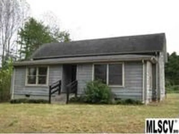 709 S Davis Ave, Newton, NC 28658