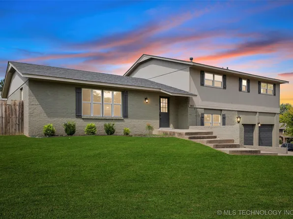 1063 Rolling Meadows Ct, Bartlesville, OK 74006