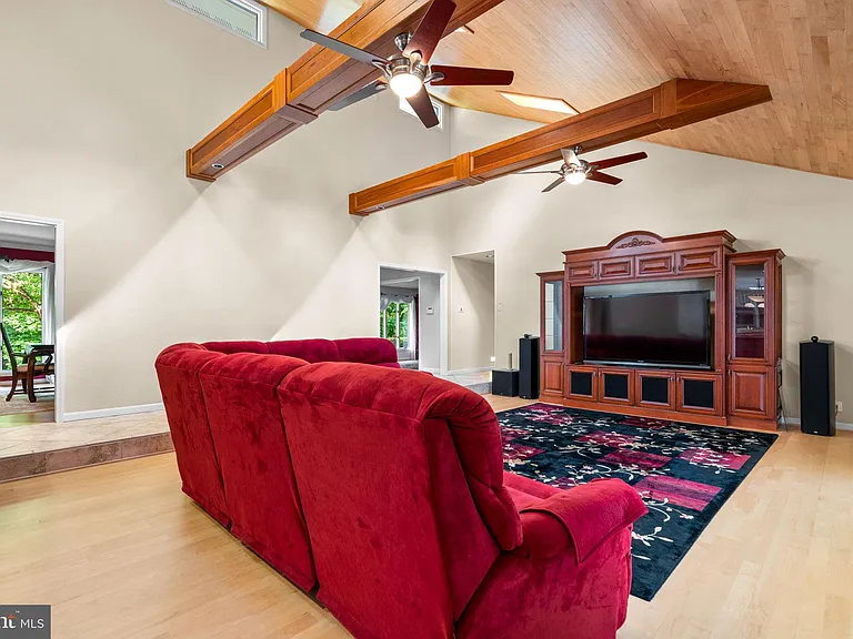4233 Buckskin Wood Dr — Photo 23