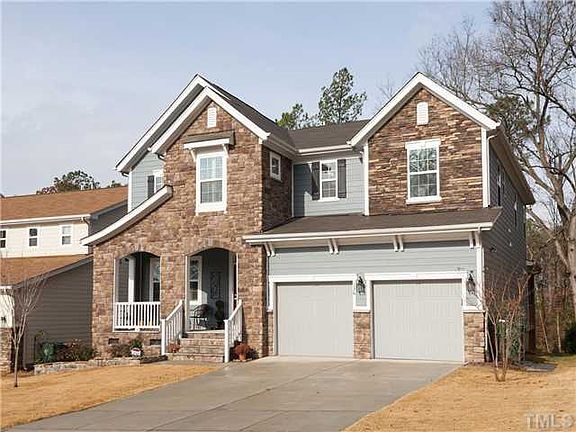 2nd image of 136 River Pine Dr