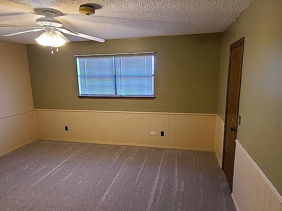 Bedroom #1
