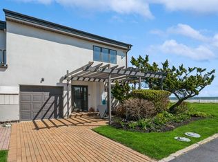 1647 Ocean Blvd, Atlantic Beach, NY 11509