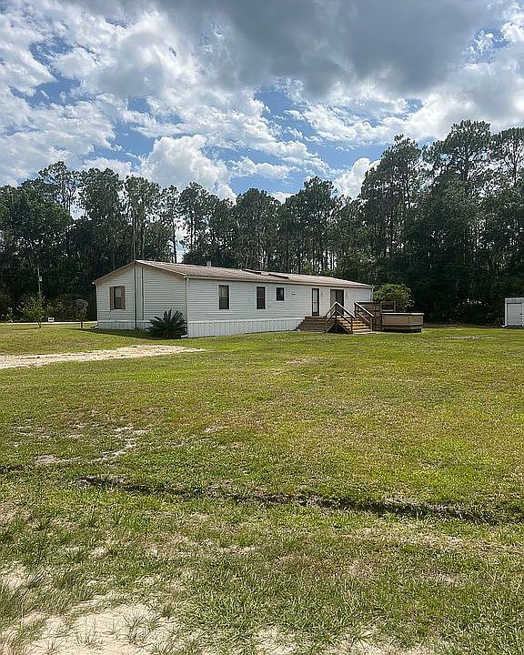 1st image of 128 Star Lake Ct