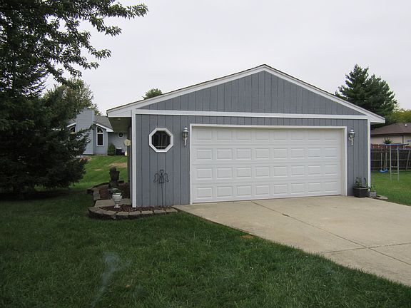 2nd image of 2501 John Bourg Dr