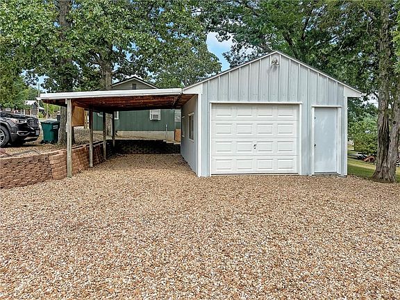 3rd image of 26648 Escapade Ln