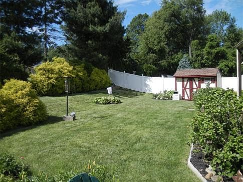 2nd image of 15226 Bernita Dr