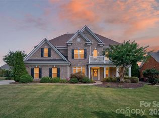 10102 Stonesby Ln, Waxhaw, NC 28173