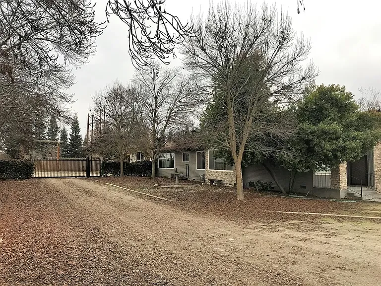 39230 Road 12 — Photo 3