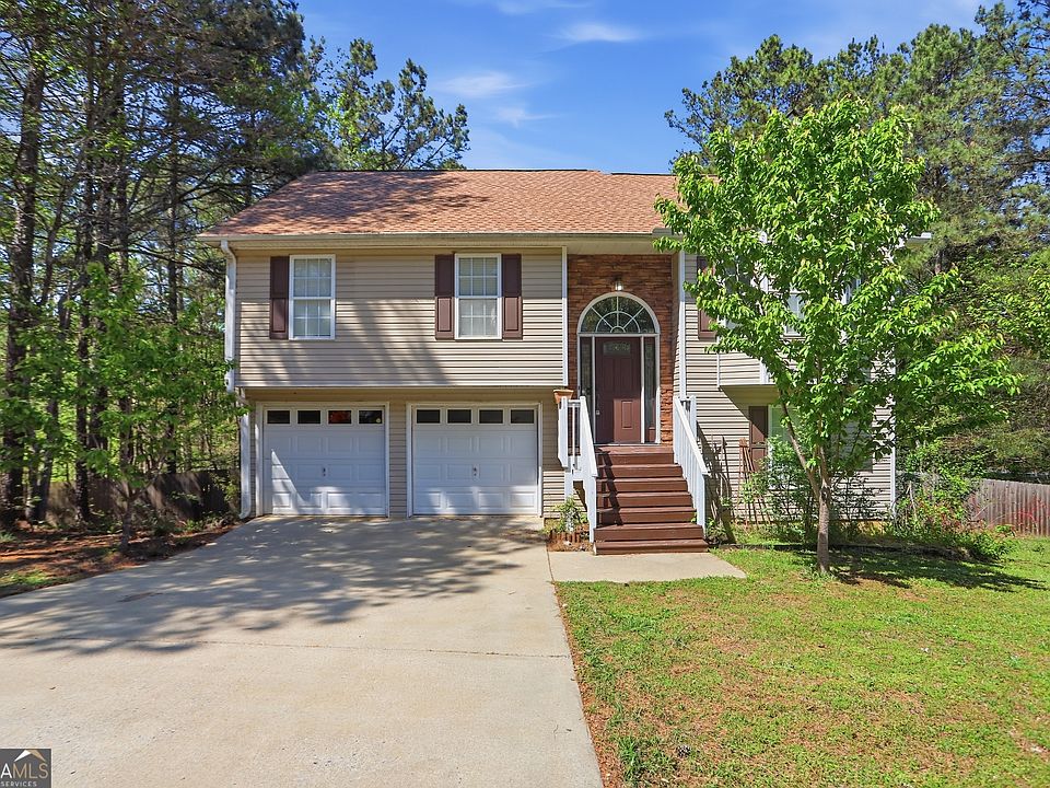 1st image of 12 Buckland Ct