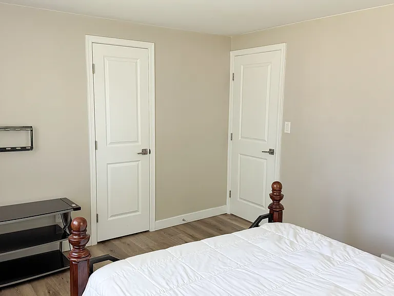 5430 Brainard Rd — Photo 24
