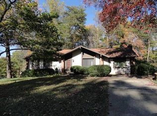 88 Sherwood Cir, Ridgeway, VA 24148