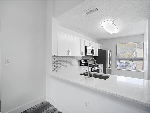 4th image of 8023 SW 21st Court #8023