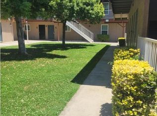 1450 W Walnut Ave APT 4, Visalia, CA 93277