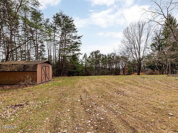 5th image of 2410 Tower Rd