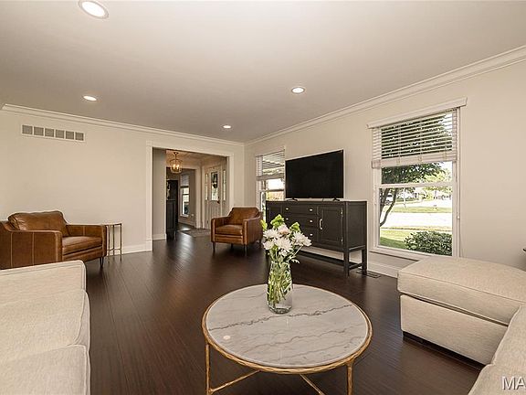 5th image of 3822 Rock Bluff Ct