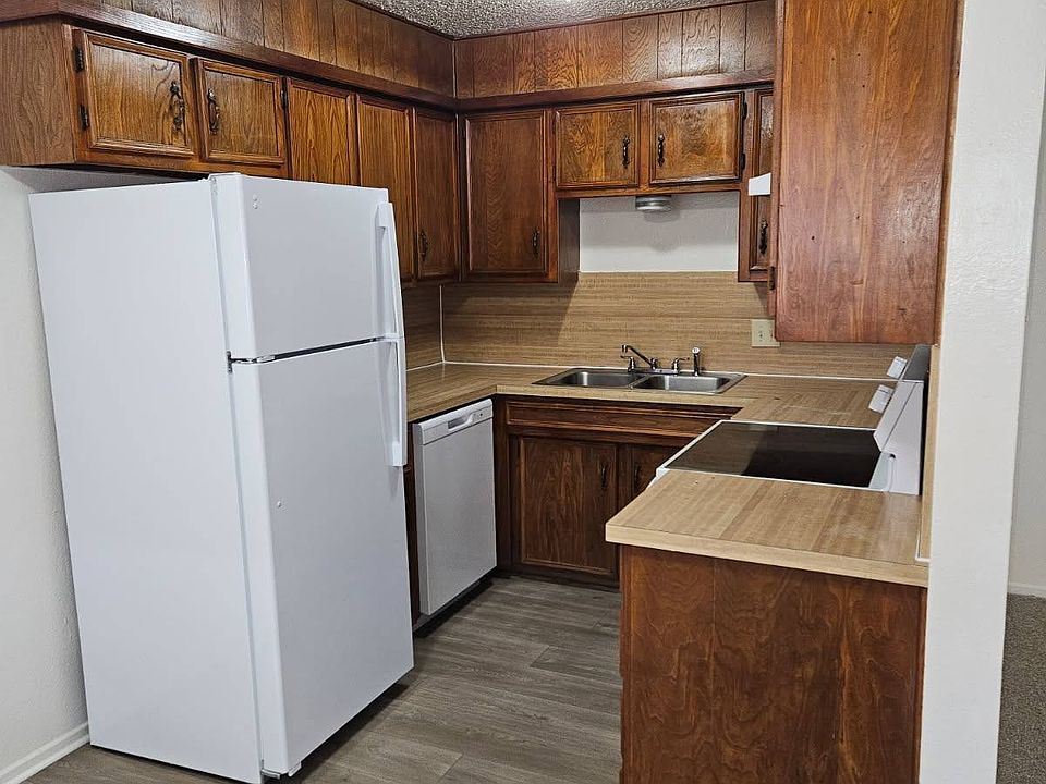 1st image of 719 S Weaver St #4