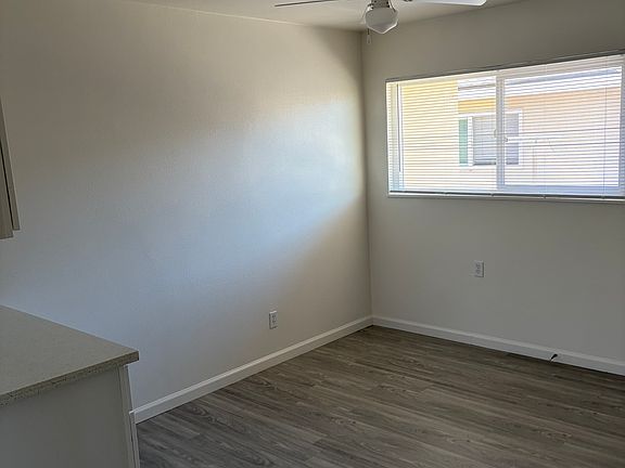 5th image of 523 N M St #B