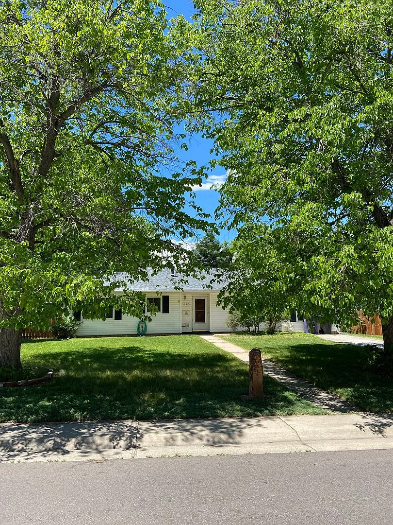 Leasing Special! $0 Deposit Option, Uhills, Full Remodel! 3 Bed W/ Bonus Room Or Office! Complete... — Photo 3