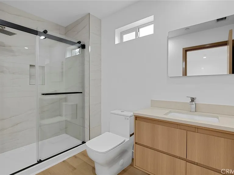 5220 Strohm Ave — Photo 16