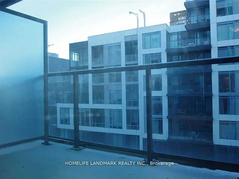 27 Bathurst St #1113 — Photo 20