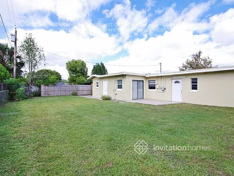 7034 Pender Way — Photo 15