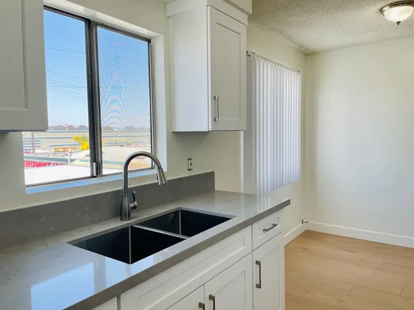 4777 W 132nd St APT 18, Hawthorne, CA 90250