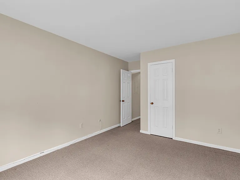 260 Prospect St #9 — Photo 22
