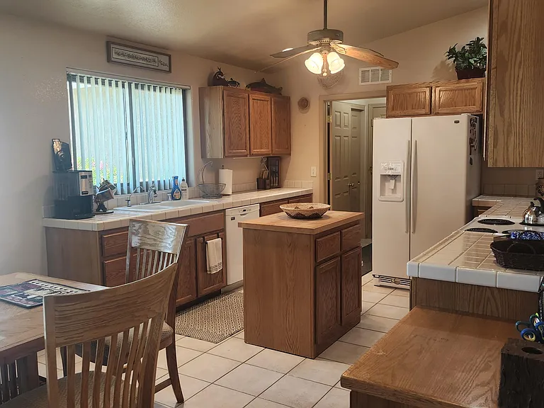 3048 Mirage Dr — Photo 7