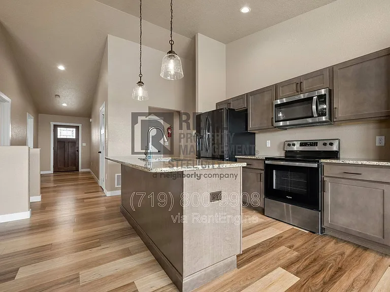 1886 E Jerrian Ln — Photo 10