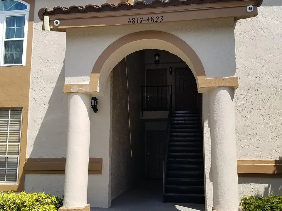 4817 Normandy Pl