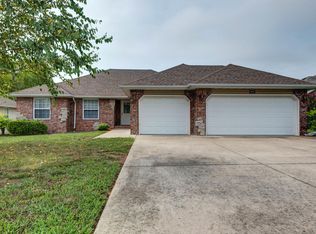 3947 S El Susan Ave, Springfield, MO 65807