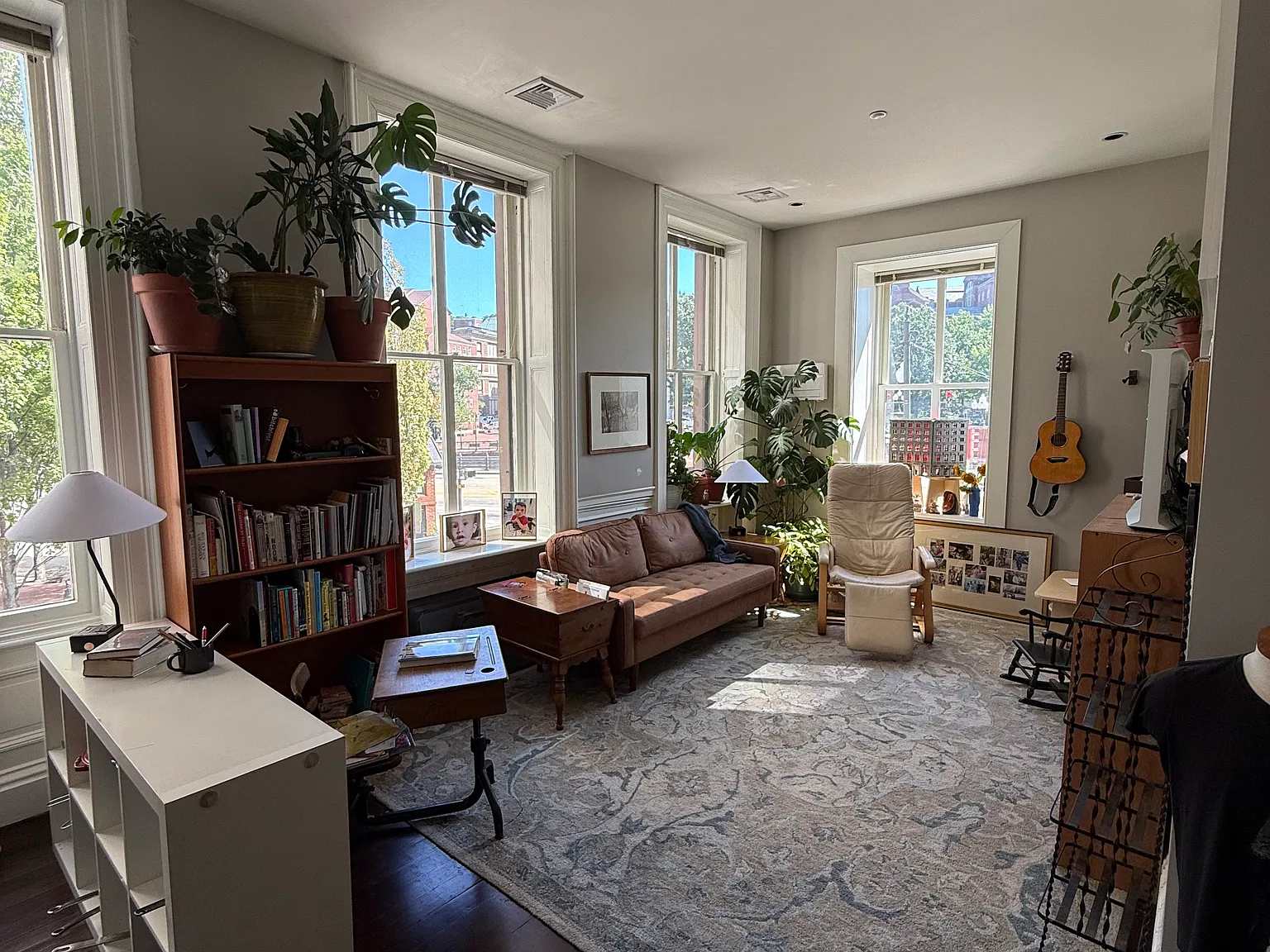 2 bed, 1000 sqft, $2,750 — Photo 1