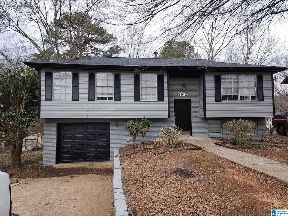 1st image of 2612 Shoemaker St