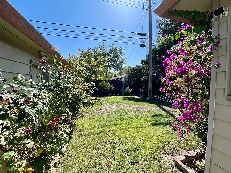 5008 8th Ave — Photo 31