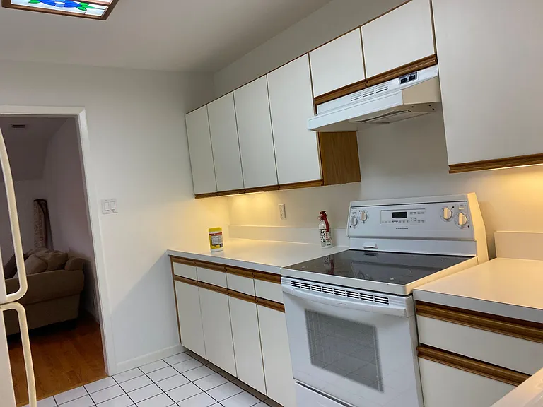kitchen side