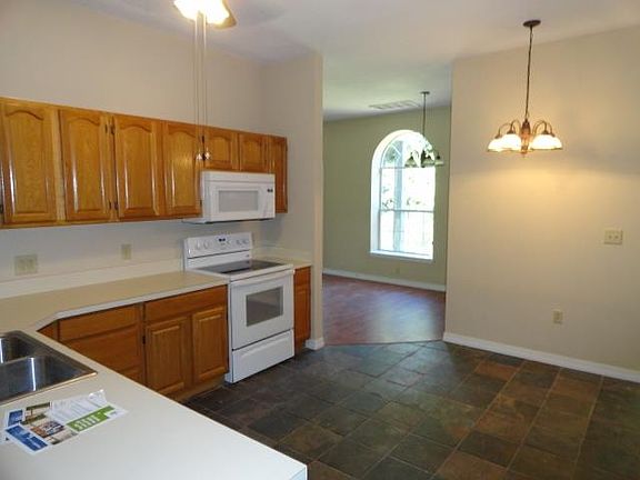 5th image of 2940 Nola Ave