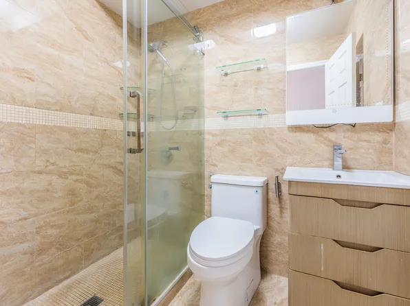 130-16 Inwood Street image 24 of 41